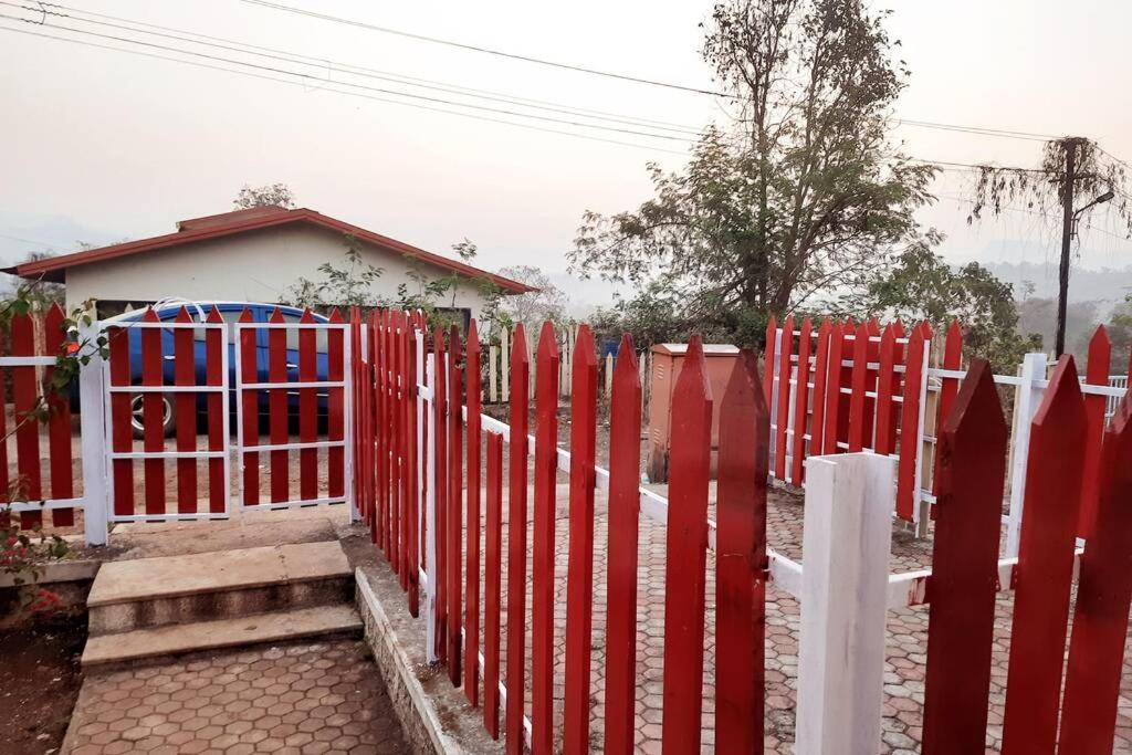 Joy Cottages - Premium Chalets, Vacation Home Rentals Karjat Extérieur photo